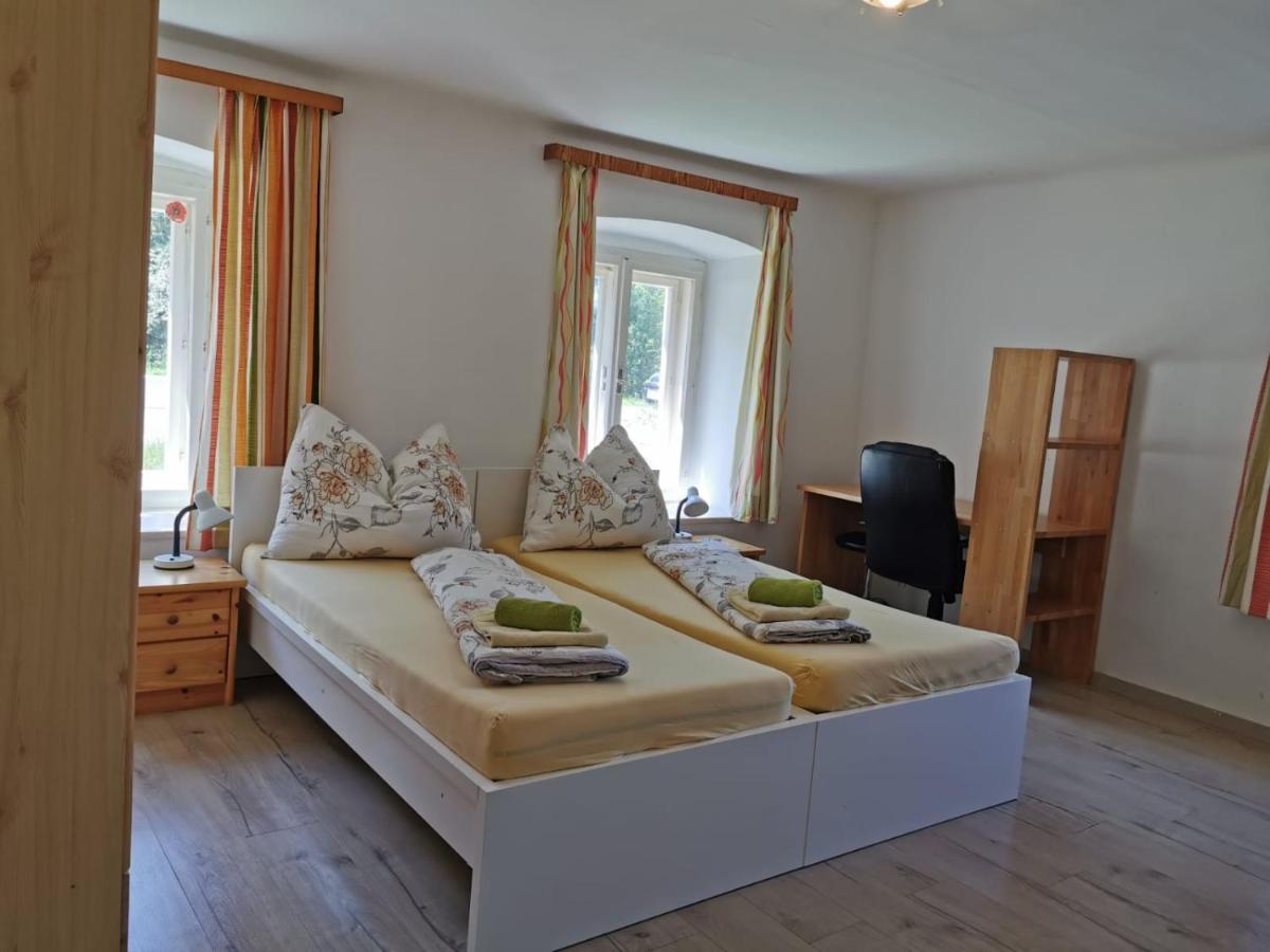 Amtmannhaus Ferienunterkunft Irdning Exterior foto