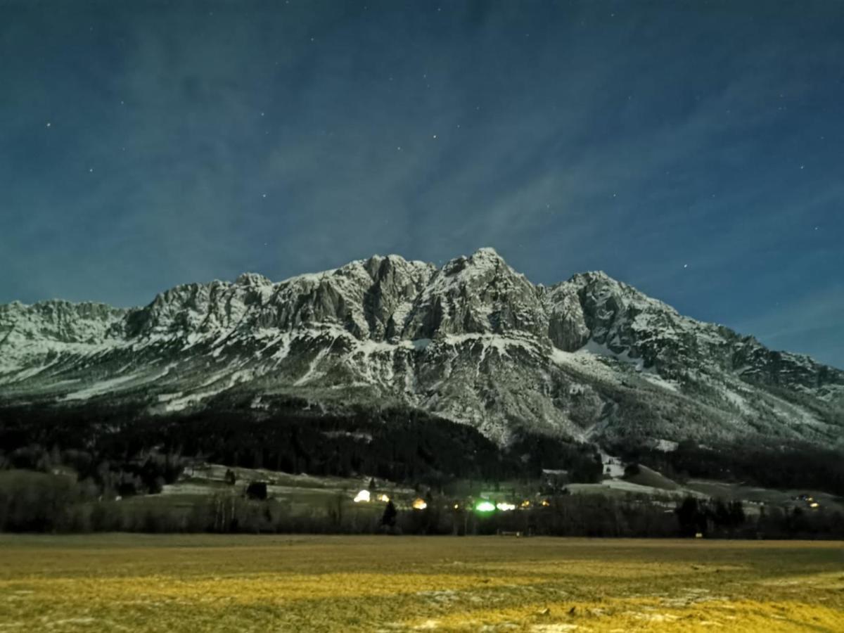 Amtmannhaus Ferienunterkunft Irdning Exterior foto